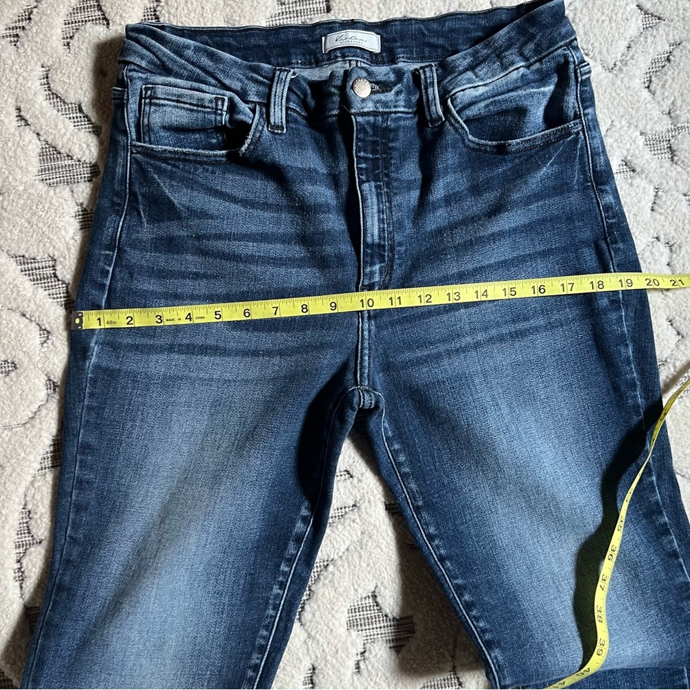 KanCan Signature High Rise Skinny Dark Wash Denim Jeans Women's Sz 32 Stretchy - Picture 10 of 11